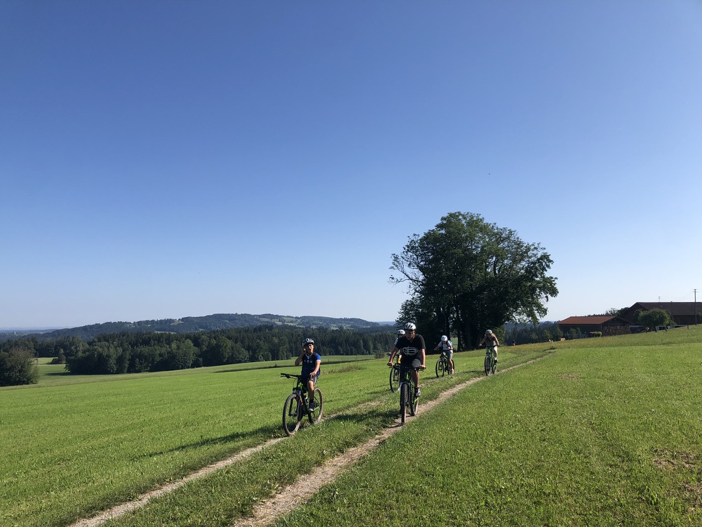 C8F7B40B-2615-4489-925F-9335CE7FC0FC_1_105_c